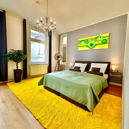Geraeumiges City-Apartment Mit 2 Badezimmer Und Parkplaetzen D46-Og Oldenburg Dış mekan fotoğraf