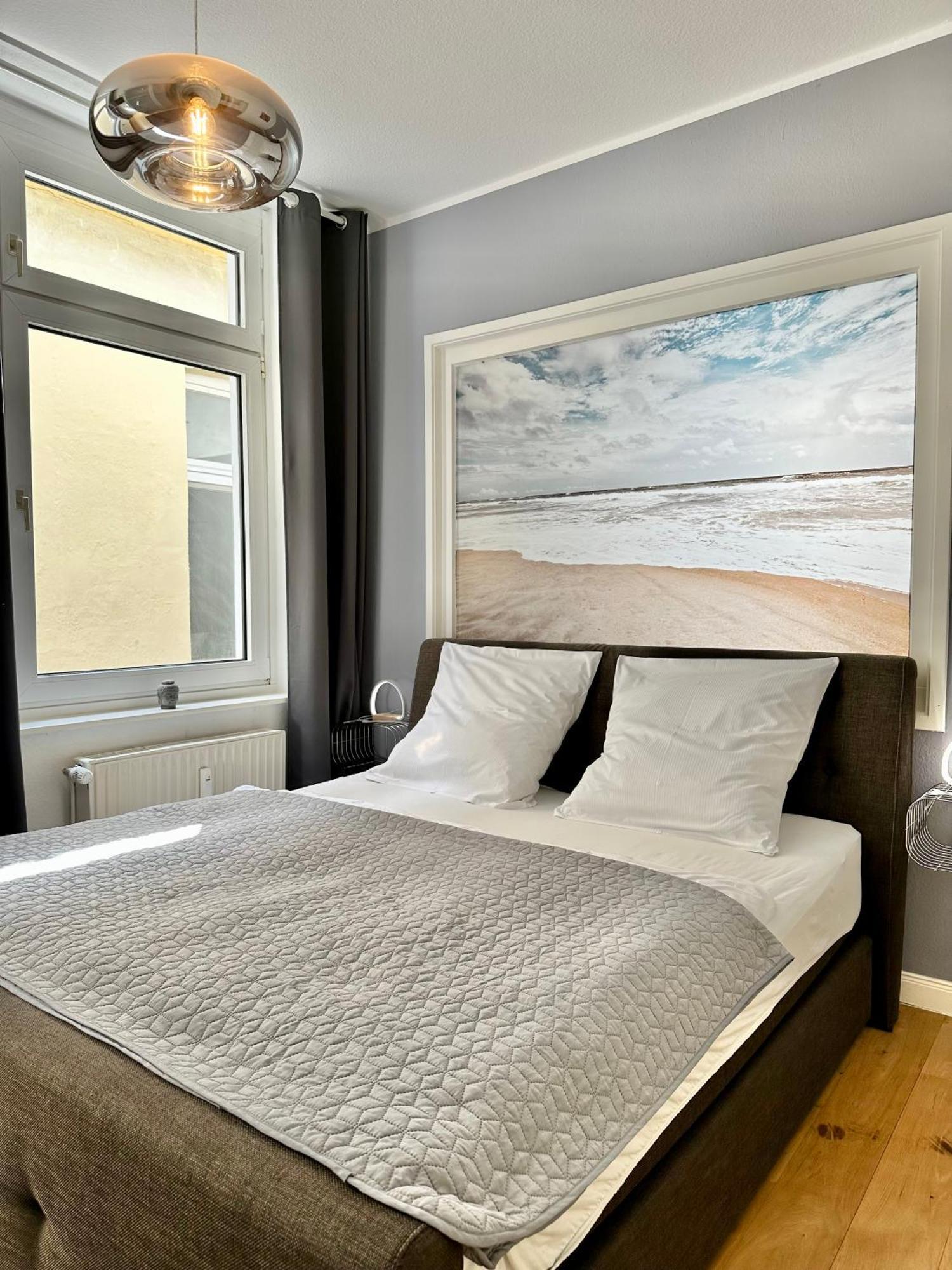 Geraeumiges City-Apartment Mit 2 Badezimmer Und Parkplaetzen D46-Og Oldenburg Dış mekan fotoğraf