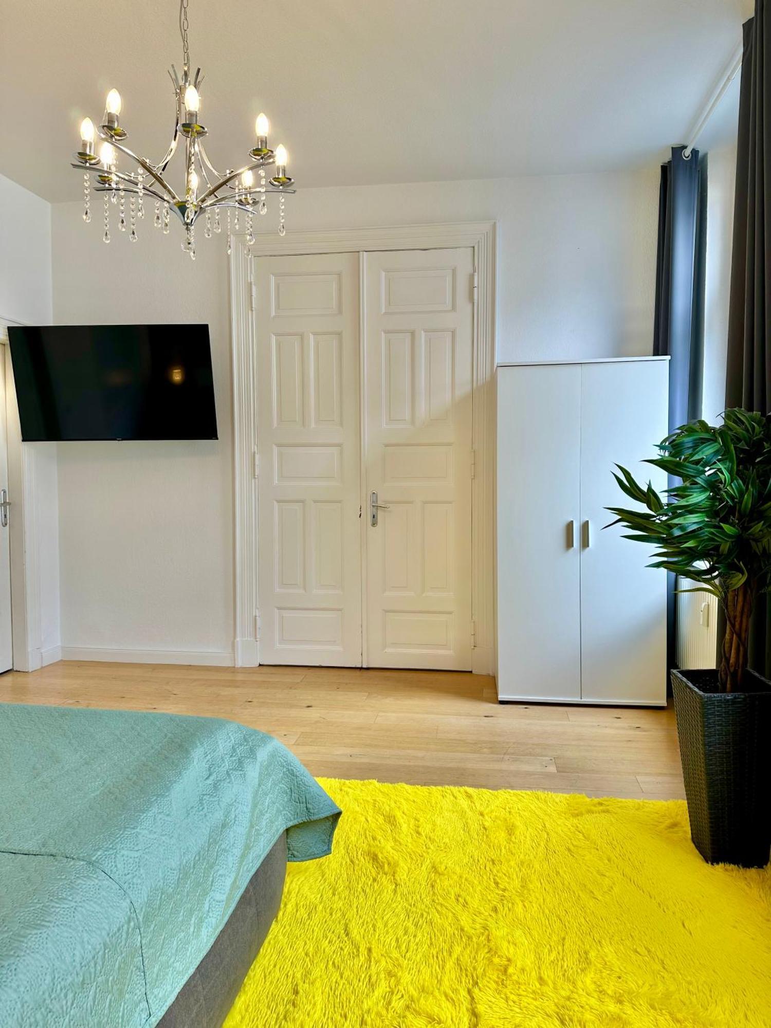 Geraeumiges City-Apartment Mit 2 Badezimmer Und Parkplaetzen D46-Og Oldenburg Dış mekan fotoğraf